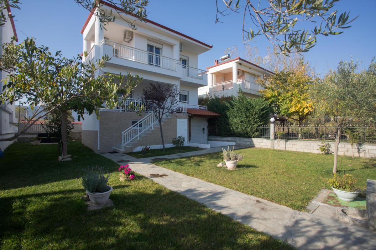 Villa Balsamico - Appartement Vue Sur Le Jardin Vrasna Bagian luar foto